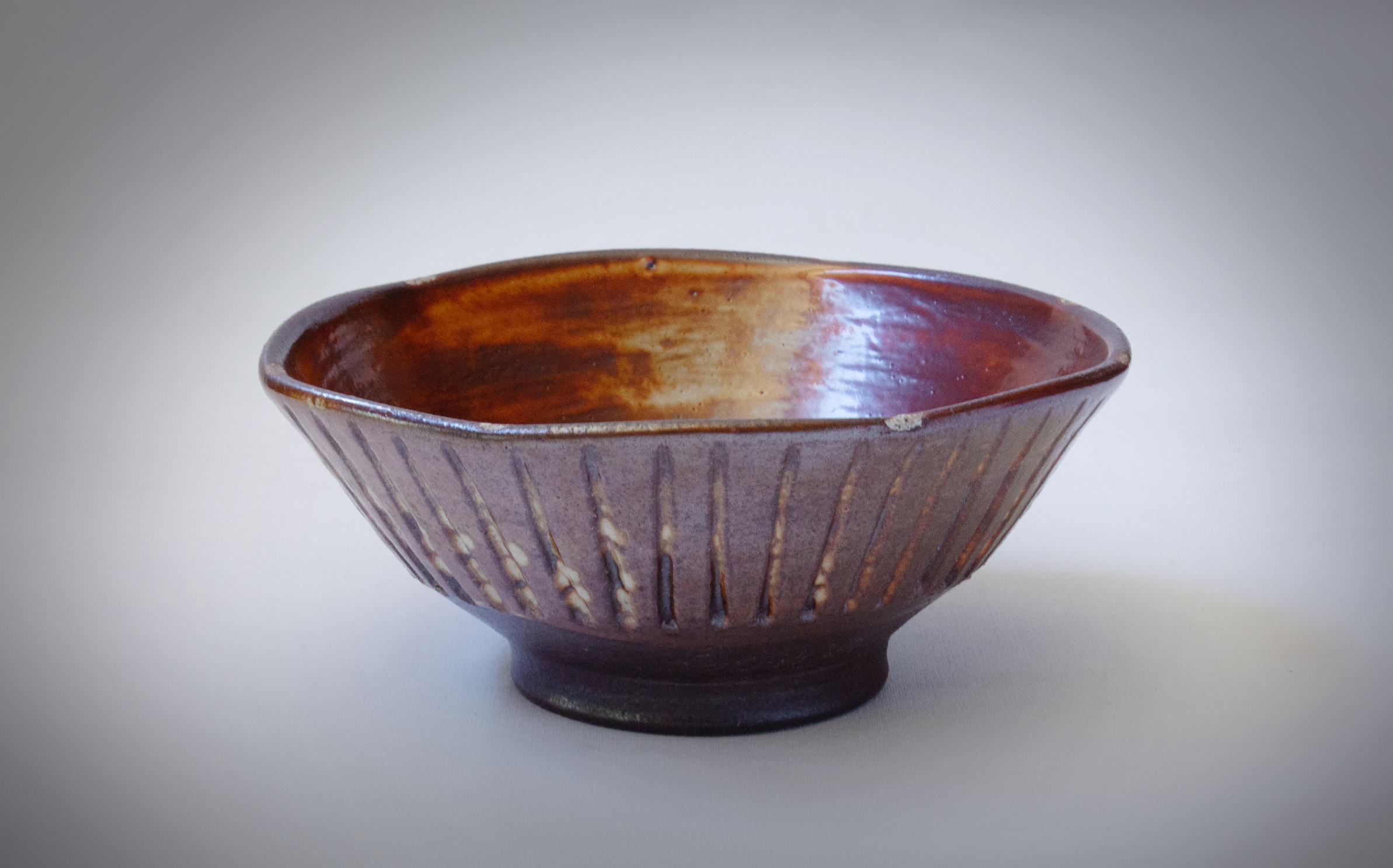 1_Large Jar, ash & shino glaze_Jean_McMaster_Ceramics_2024