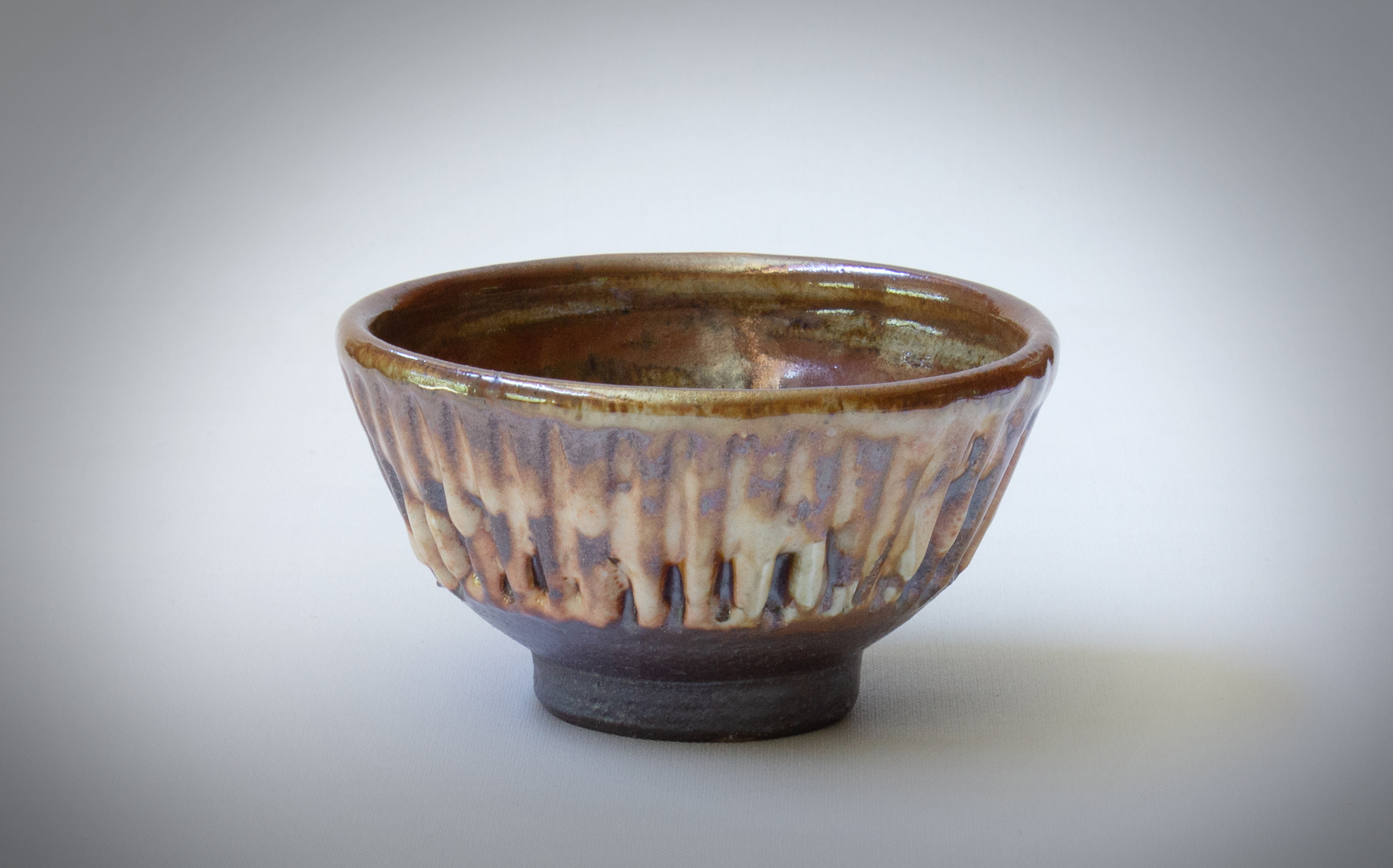 1_Large Jar, ash & shino glaze_Jean_McMaster_Ceramics_2024