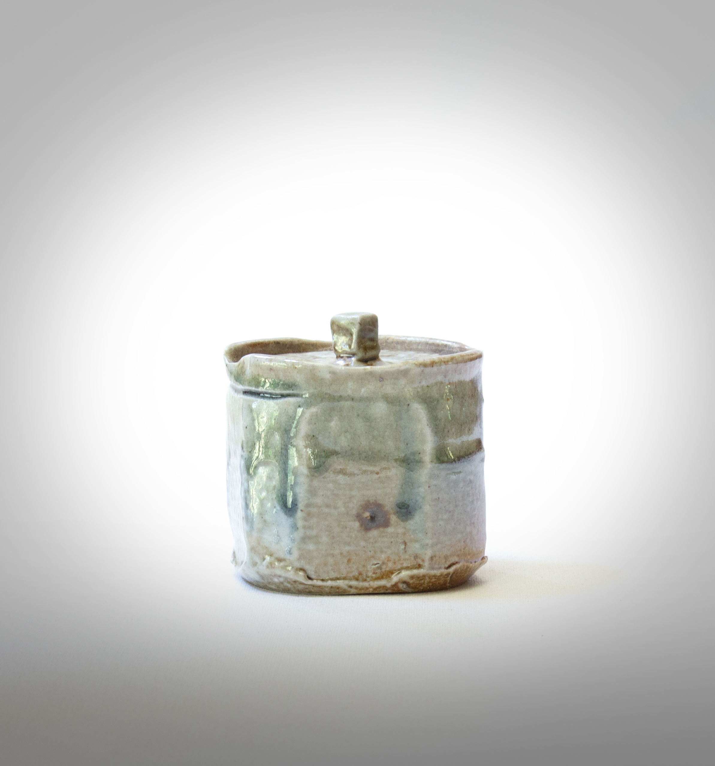 1_Large Jar, ash & shino glaze_Jean_McMaster_Ceramics_2024