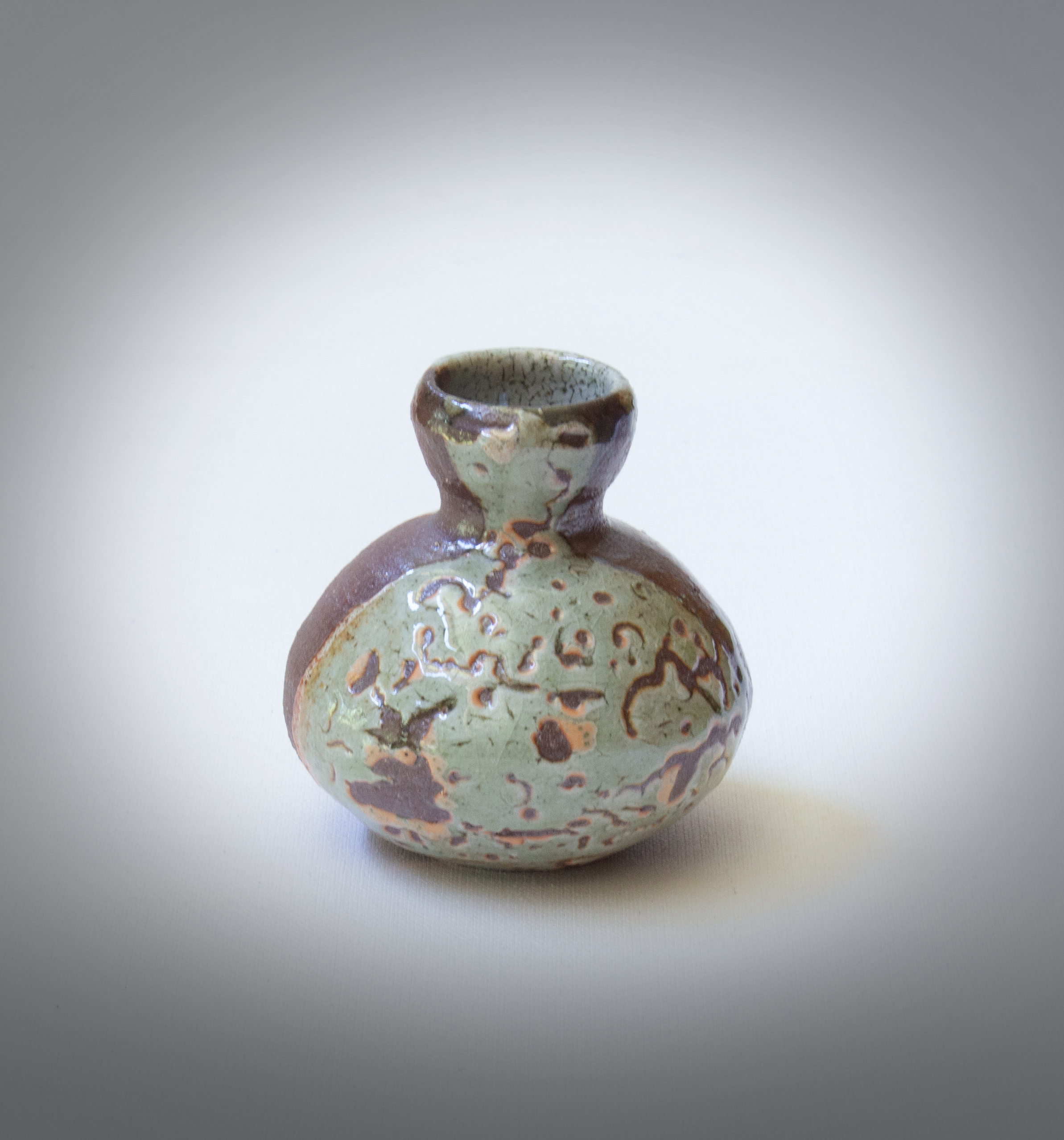 1_Large Jar, ash & shino glaze_Jean_McMaster_Ceramics_2024